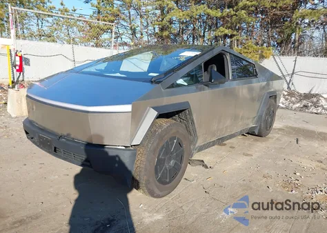 2024 Tesla Cybertruck All-Wheel Drive z USA, uszkodzony, nr VIN 7G2CEHED7RA055031